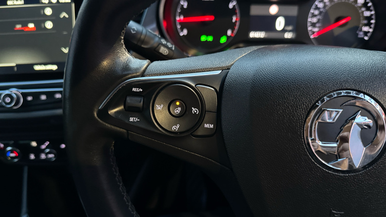 Vauxhall Crossland 1.2 Turbo Ultimate 5dr Petrol Hatchback